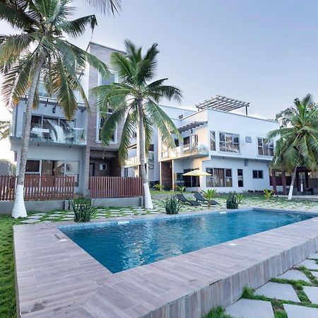 Serenity Residences & Spa - Kokrobite Beach Exteriör bild