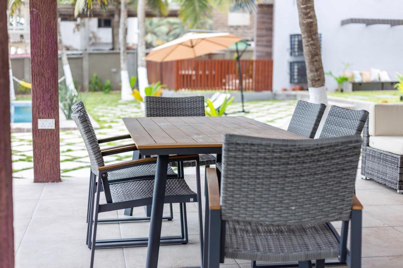Serenity Residences & Spa - Kokrobite Beach Exteriör bild