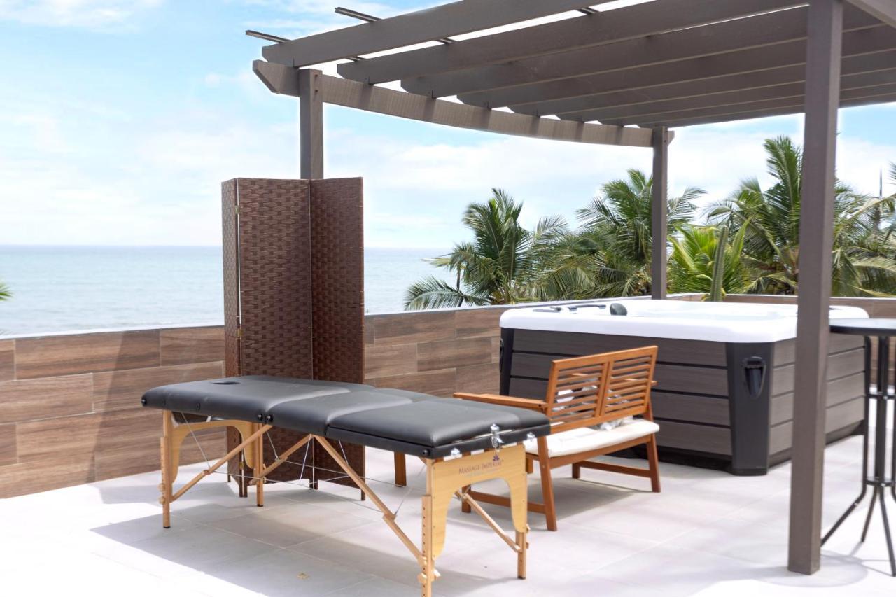 Serenity Residences & Spa - Kokrobite Beach Exteriör bild